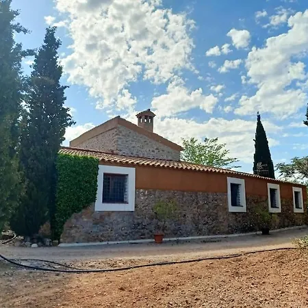 Mas En Calma Holiday home *